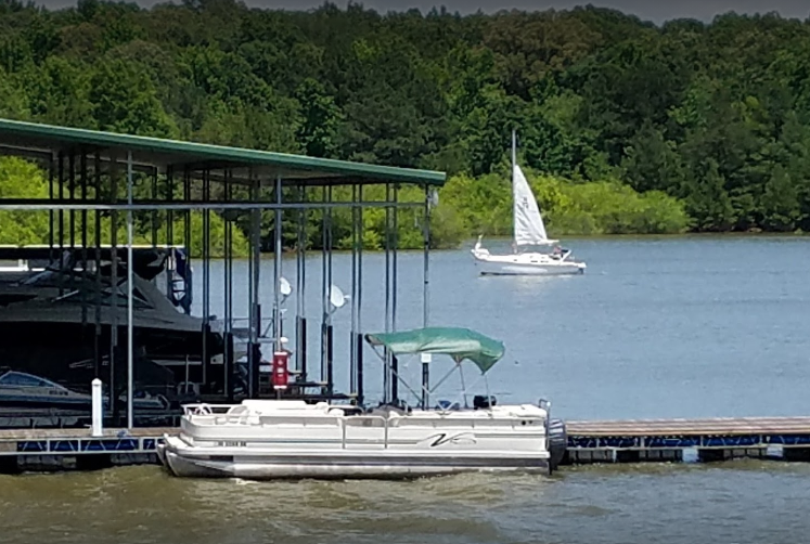 Sardis Lake Marina Docklyne